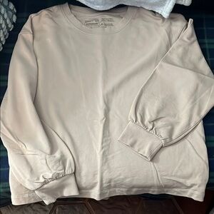 Patagonia Cream Sweatshirt NWOT Organic